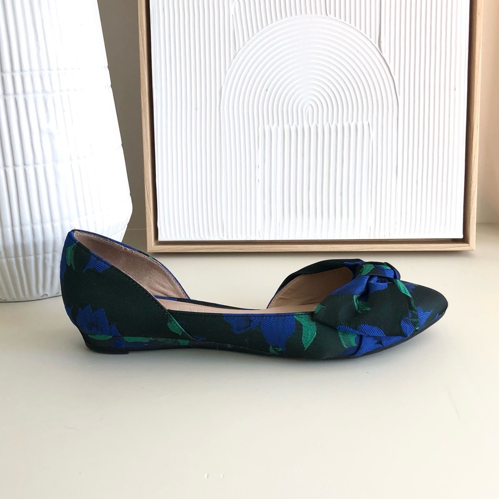 Kelly and Katie Floral Flats with bow detail - Picture 12 of 16